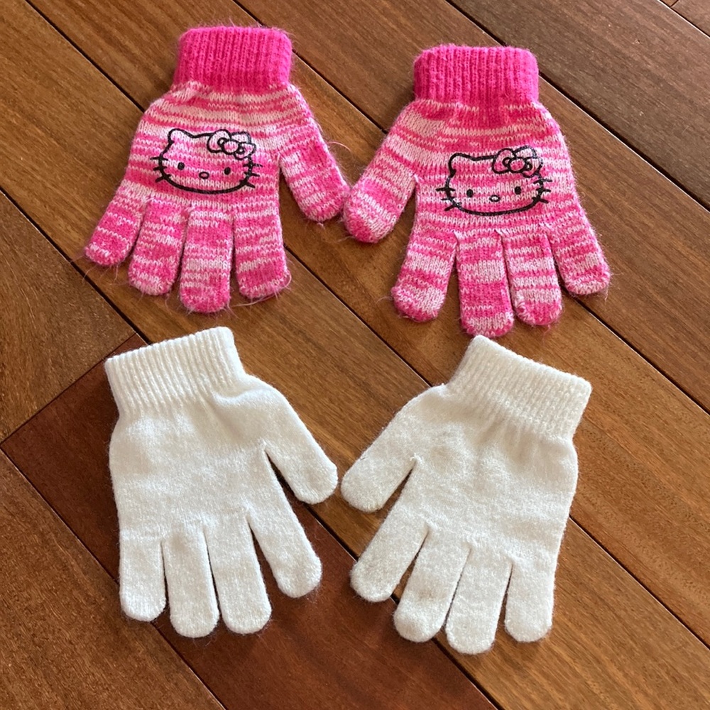 Two sets of girls gloves